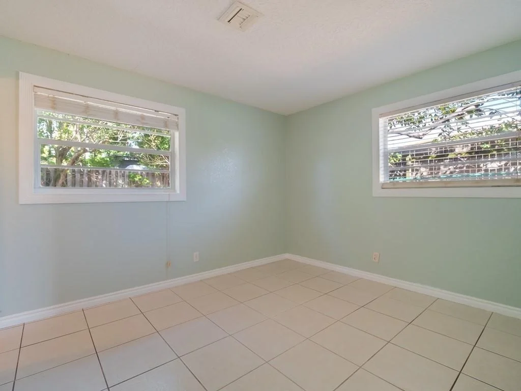 Photo of 3301 Orange Street