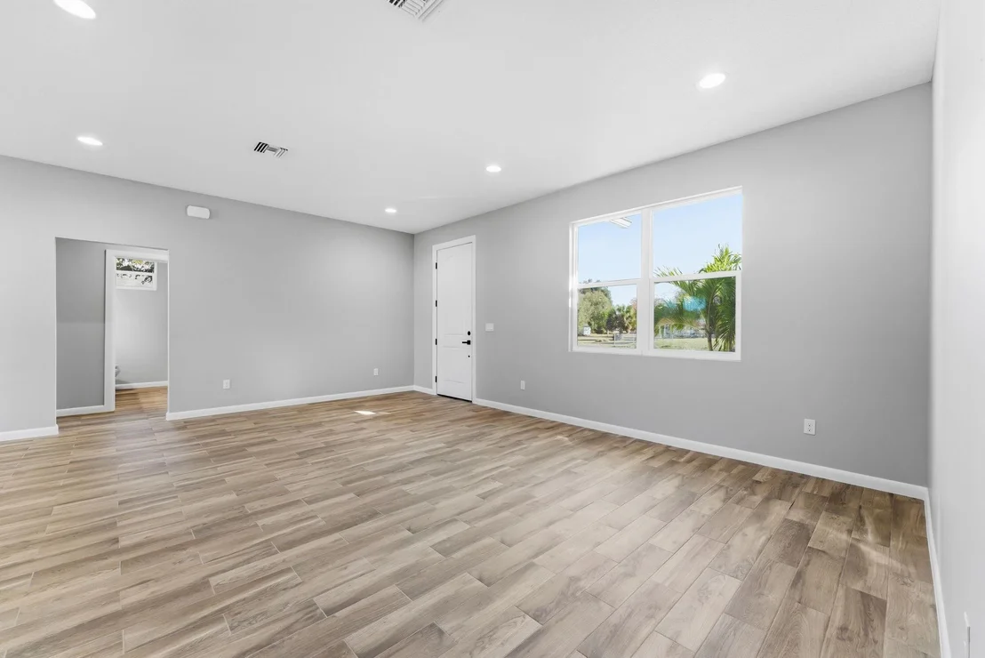 Photo of 3269 NW 24th Avenue