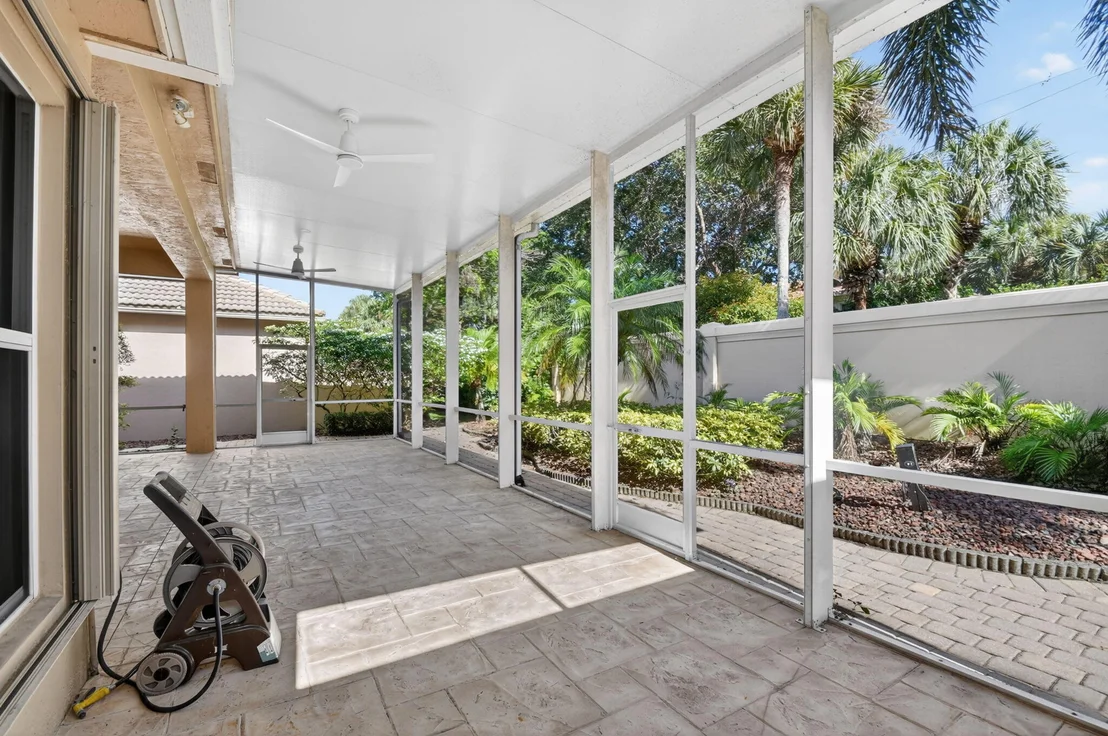 Photo of 7200 Veneto Drive