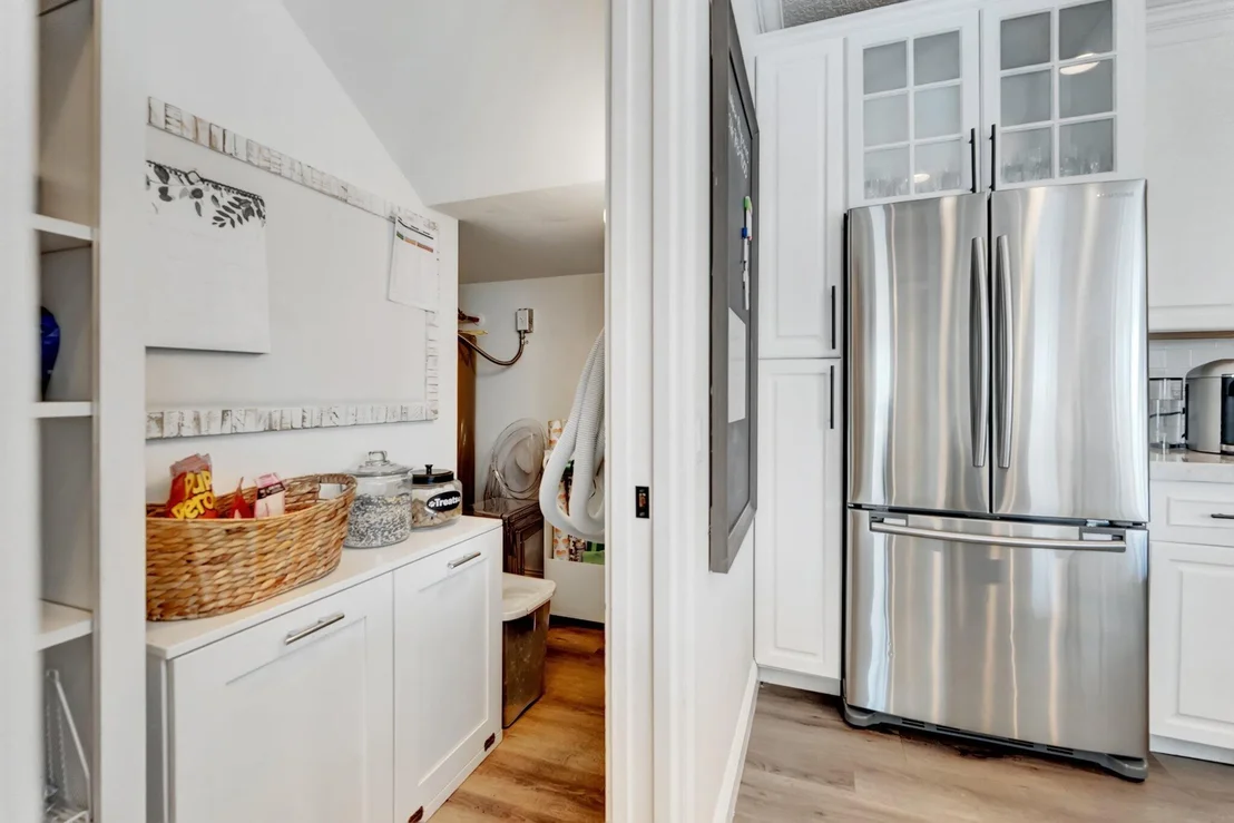 Photo of 2632 E Community Drive