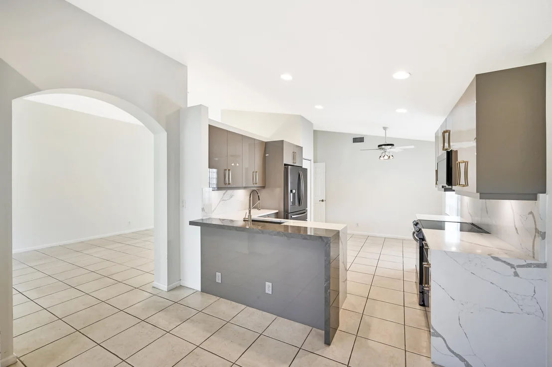 Photo of 5867 Royal Isles Boulevard