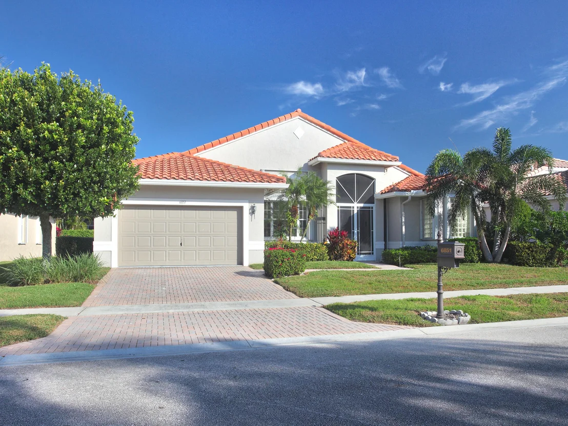 Photo of 6851 Chimere Terrace