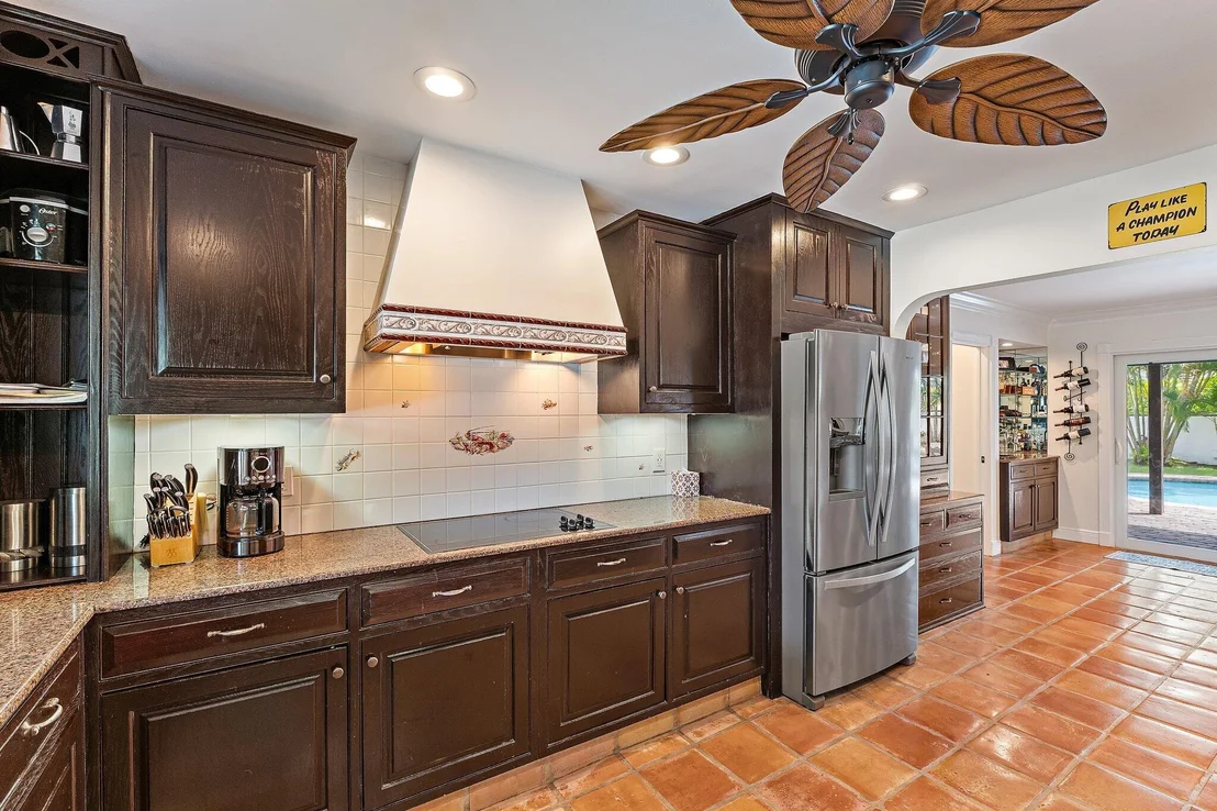 Photo of 88 River Drive