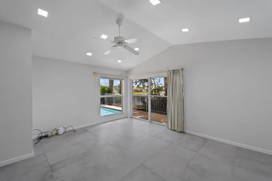 Photo of 22586 Esplanada Drive