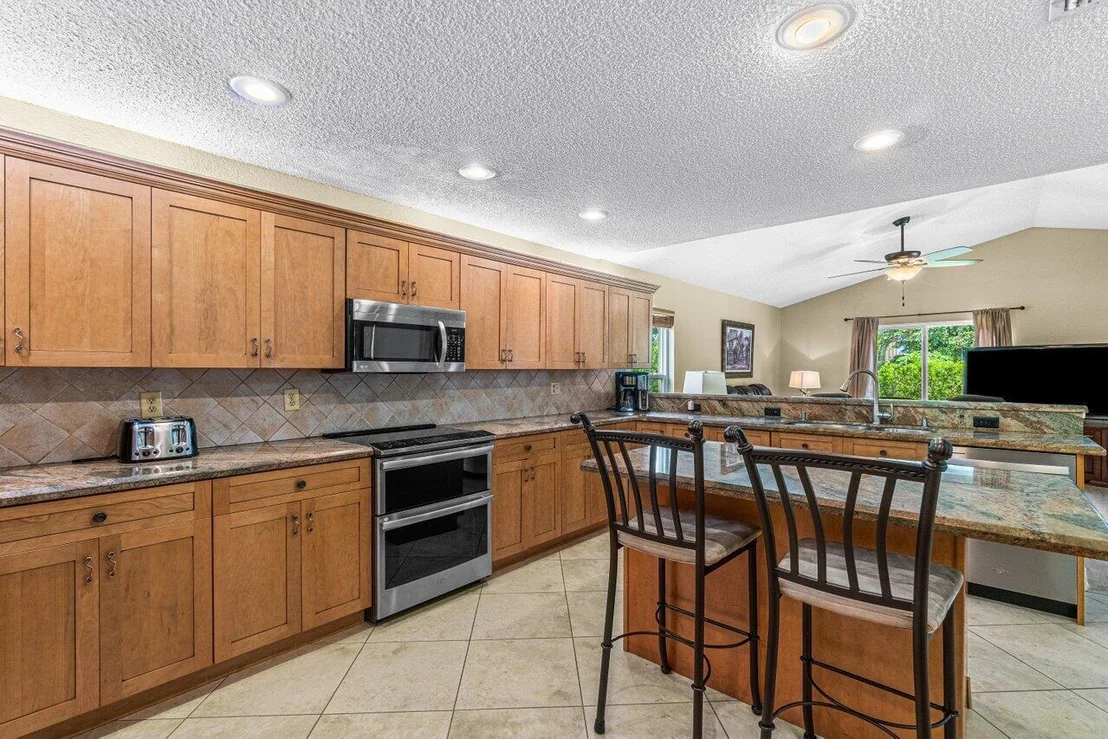 Photo of 22075 Flower Drive