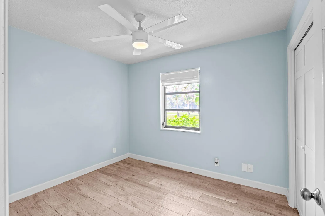 Photo of 1230 F Road