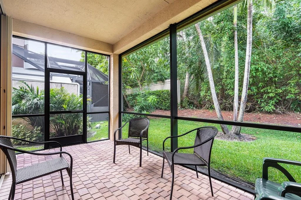 Photo of 7959 Parsons Pine Drive