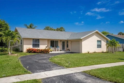 Photo of 9544 Richmond Circle