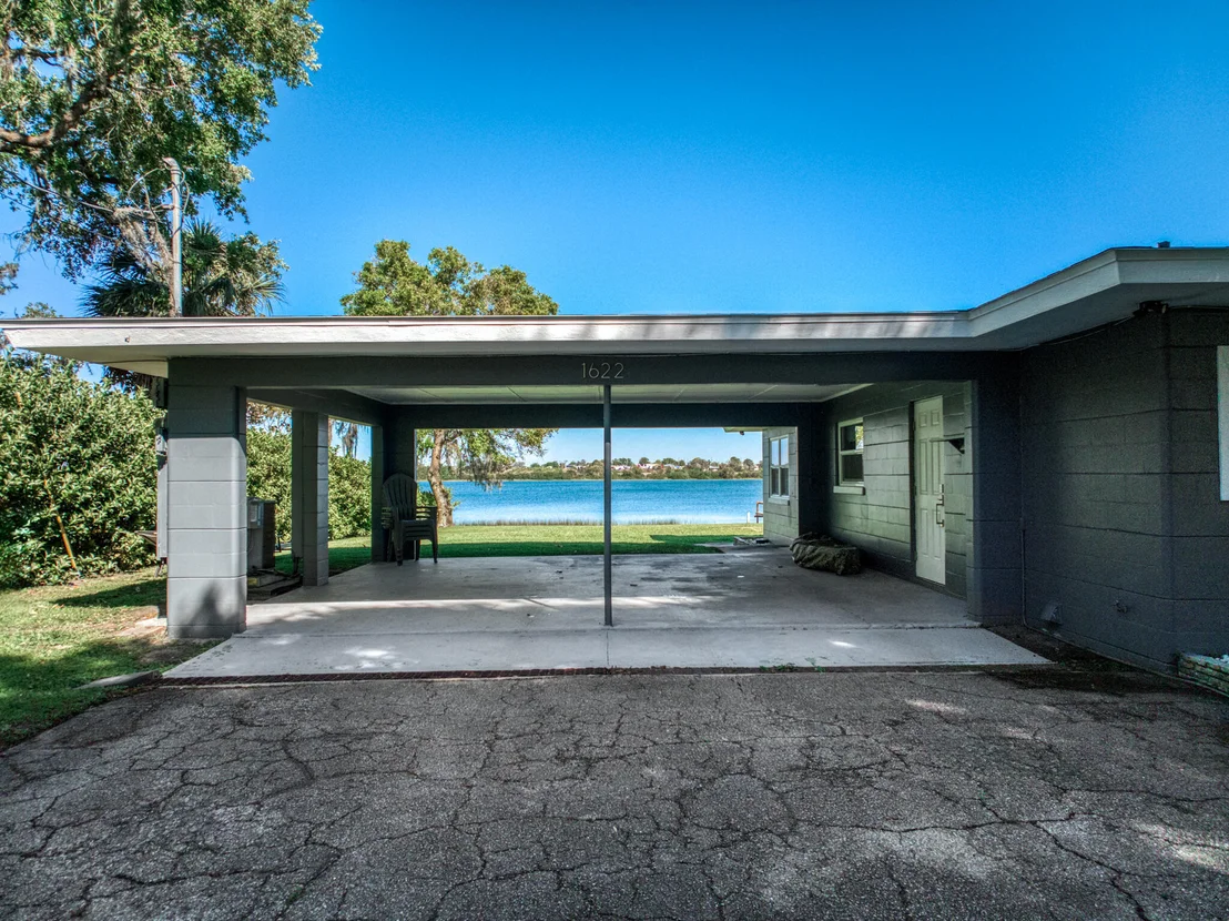 Photo of 1622 W Dinner Lake Drive
