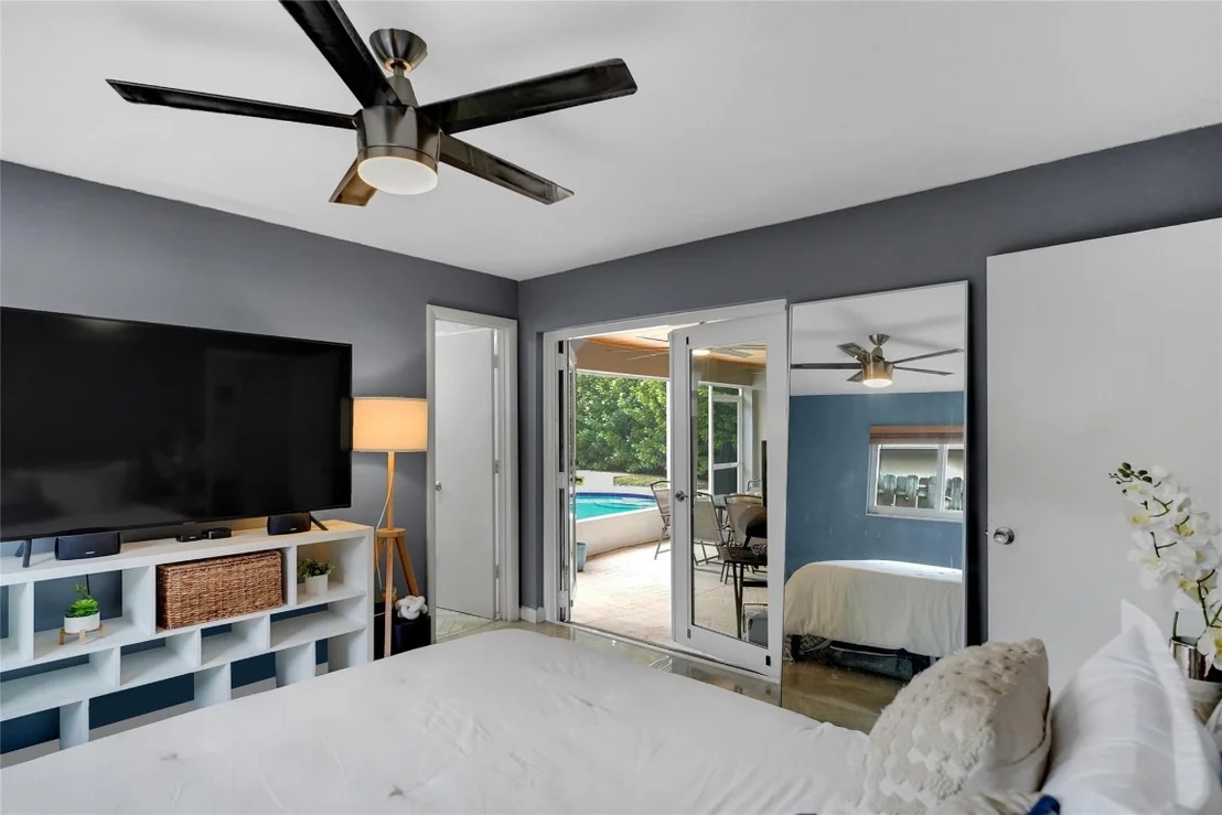 Photo of 6972 NW 5th Place