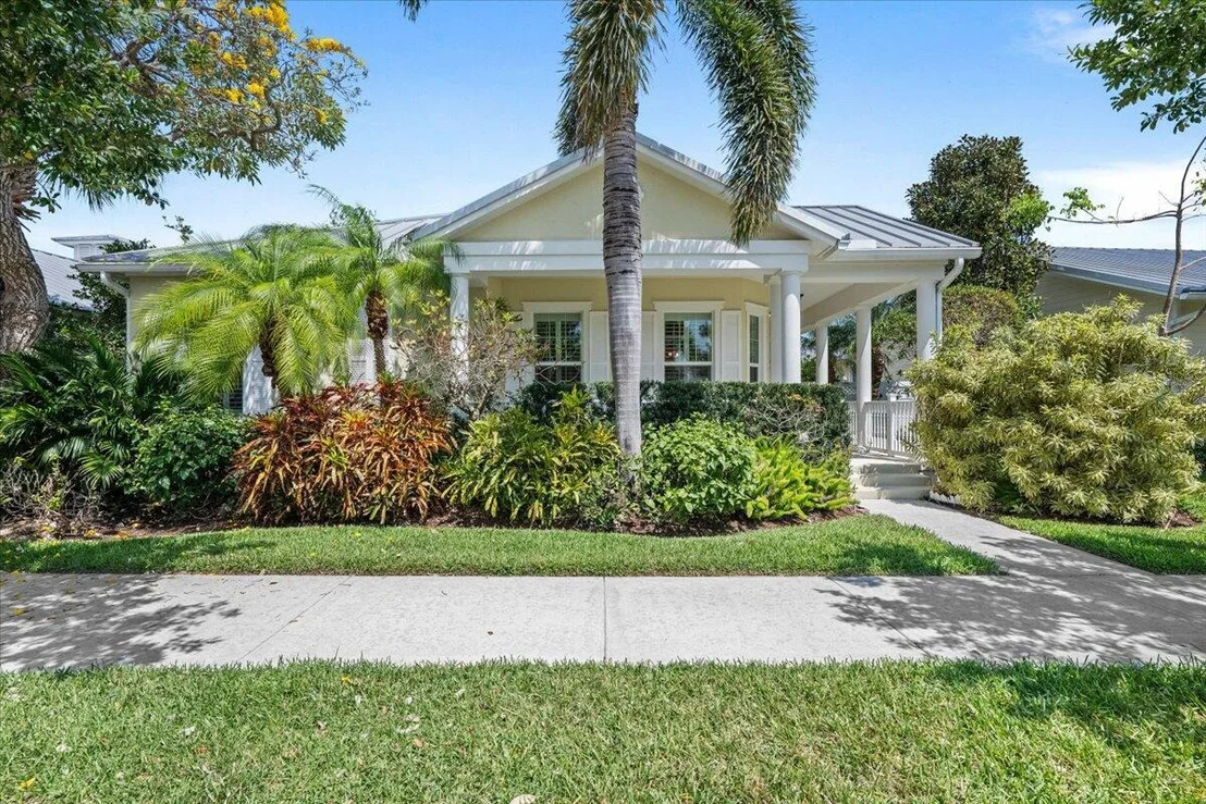 Photo of 1041 Big Pine Way