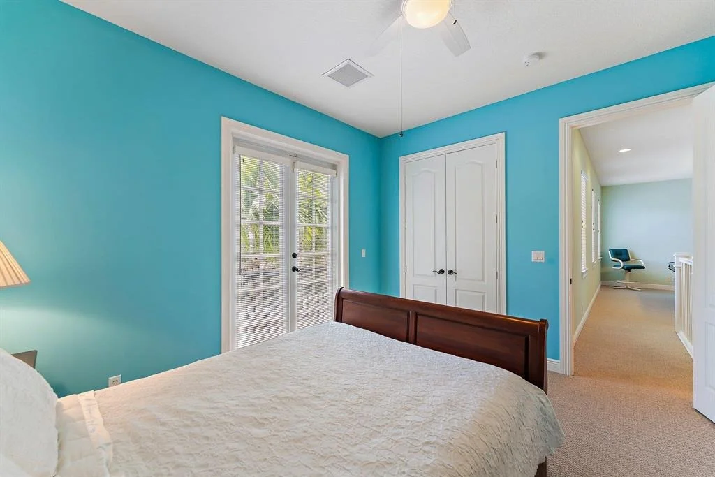 Photo of 231 W Bay Cedar Circle