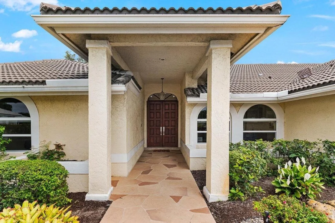 Photo of 10369 Silver Lake Drive