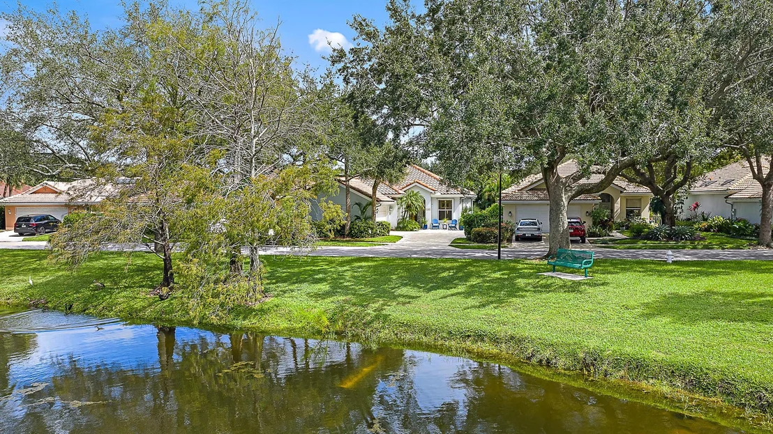 Photo of 156 Hampton Place