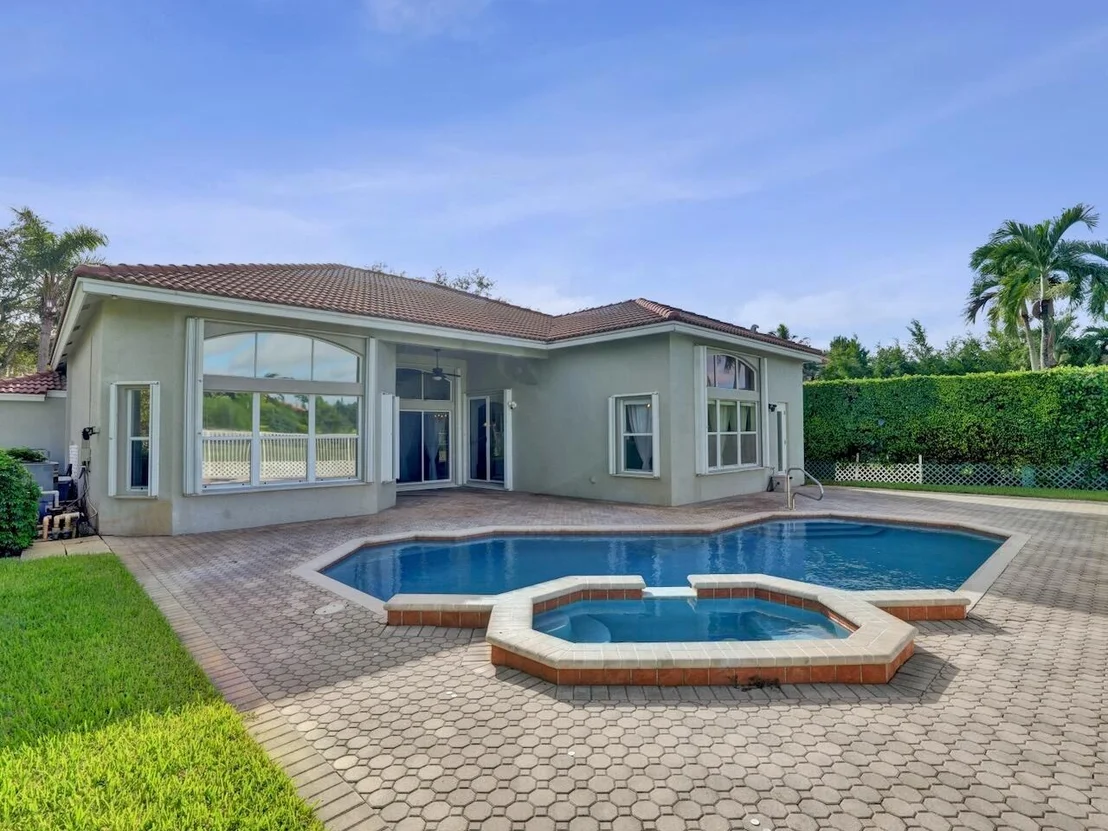Photo of 6311 Shadow Tree Lane