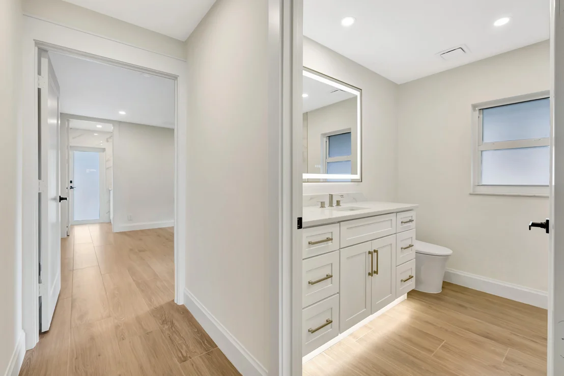 Photo of 3984 SE Fairway E