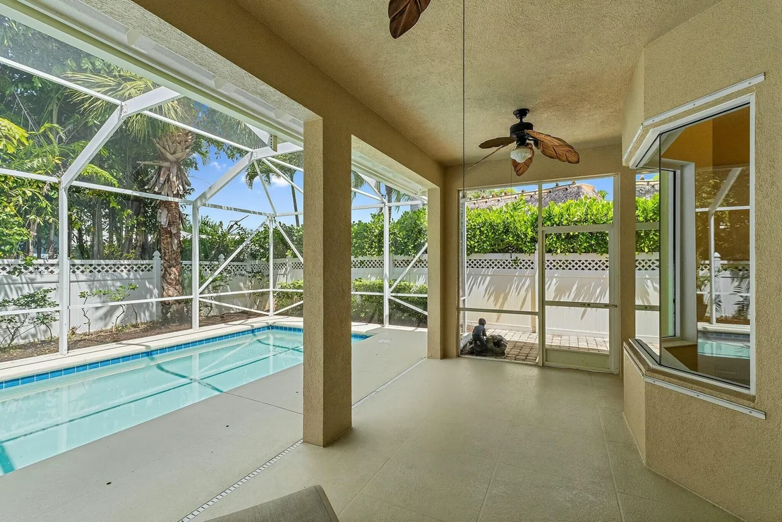 Photo of 2628 W Community Drive