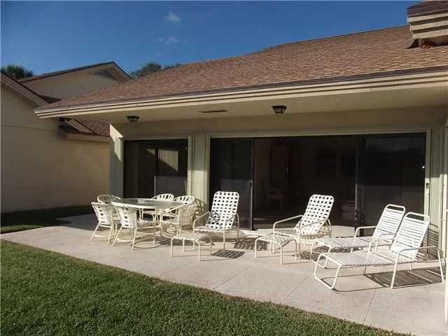 Photo of 221 River Park Drive