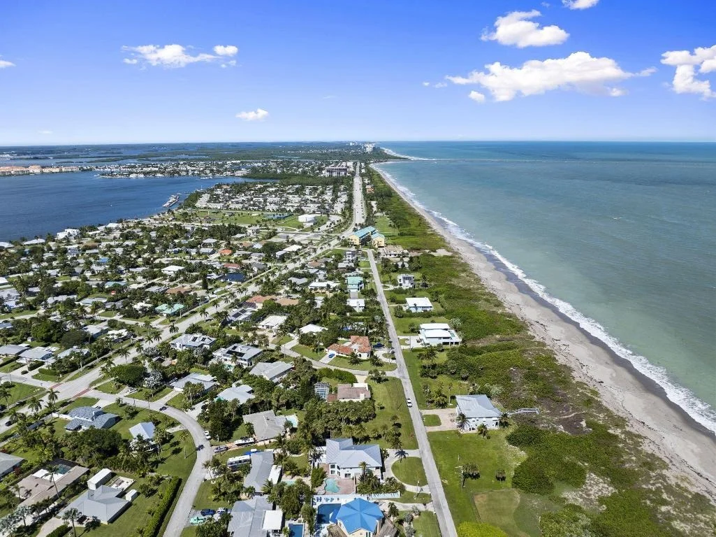 Photo of 1911 Surfside Drive