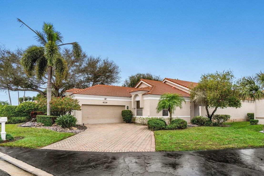 Photo of 6219 Evian Place