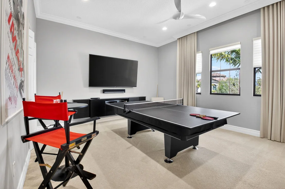 Photo of 16921 Pavilion Way