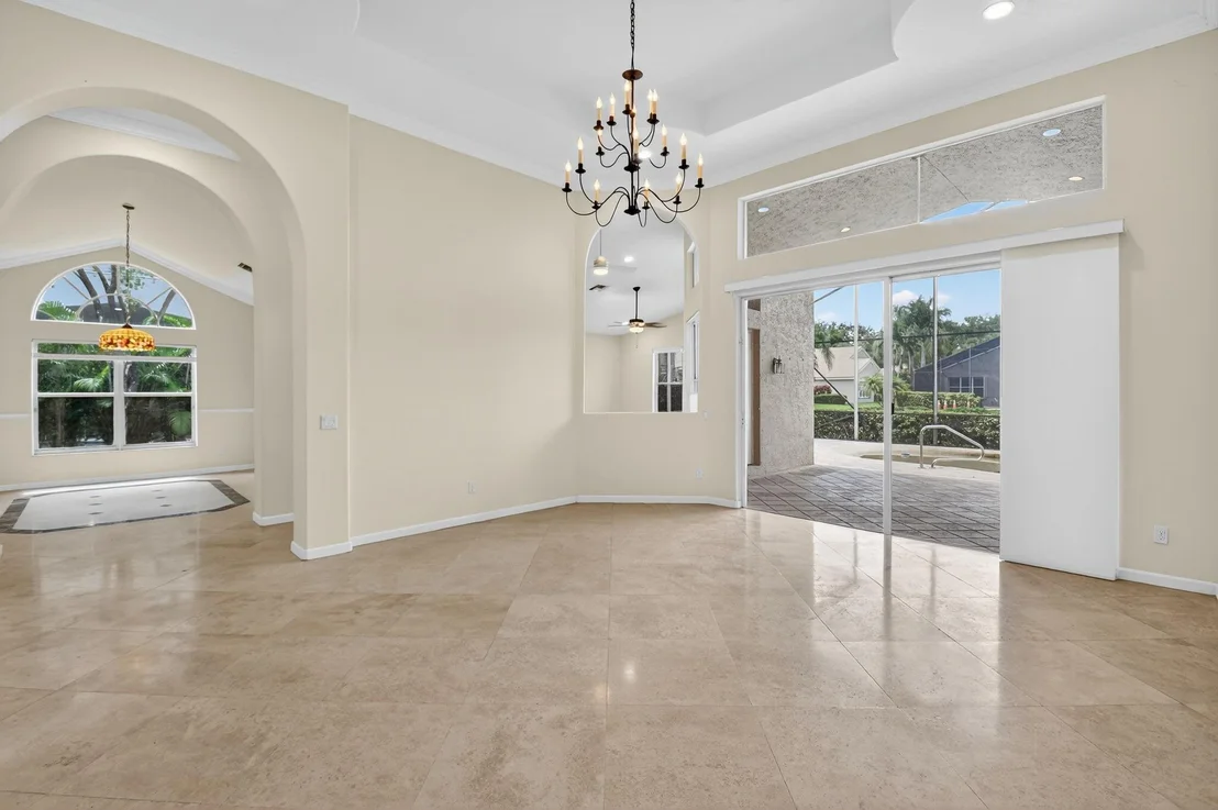 Photo of 7113 Francisco Bend Drive