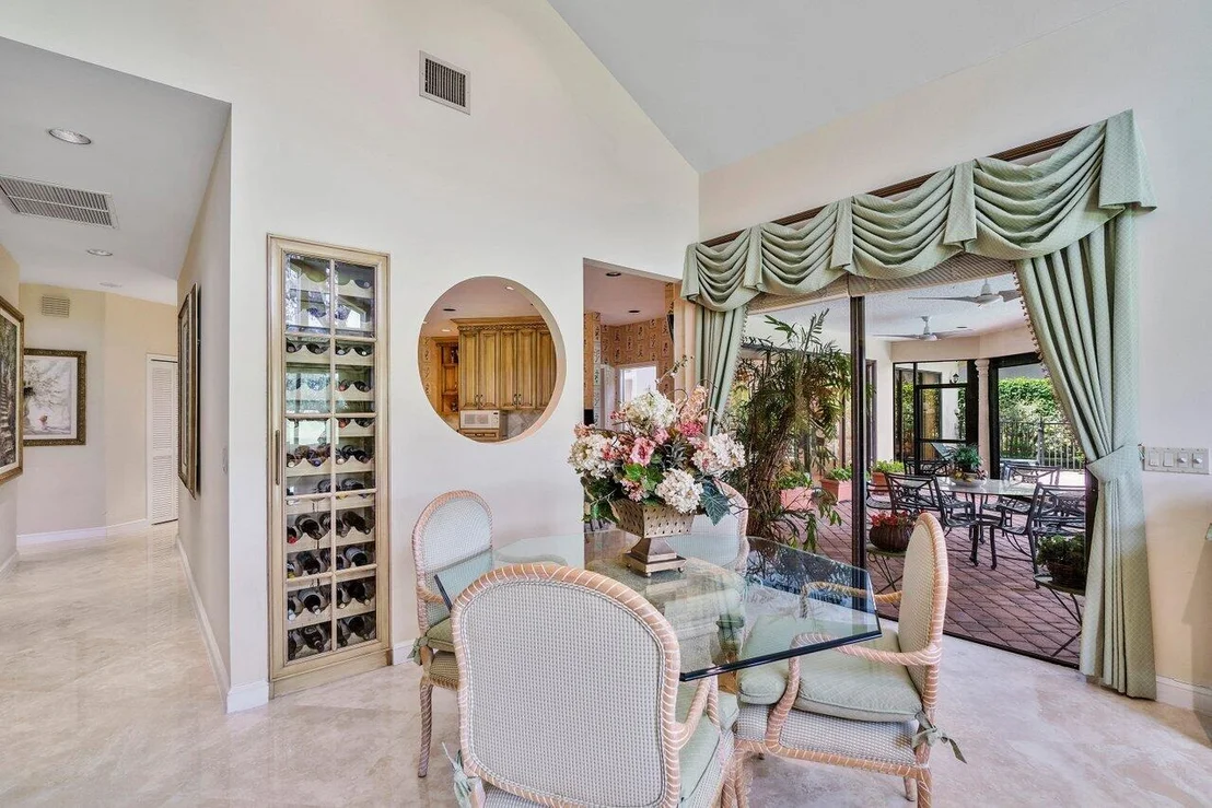Photo of 7283 Mandarin Drive