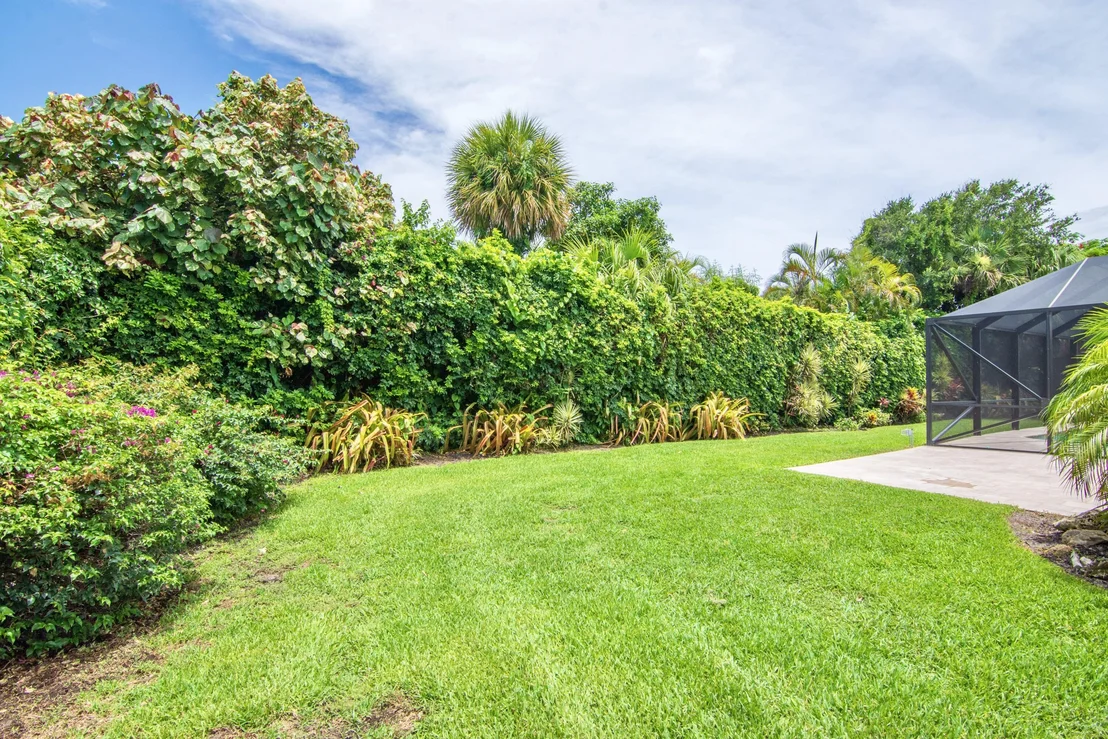 Photo of 1060 Clipper Road