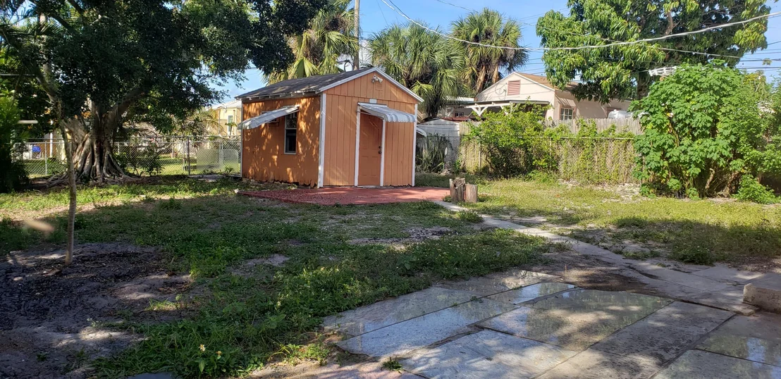 Photo of 807 Hampton Road S