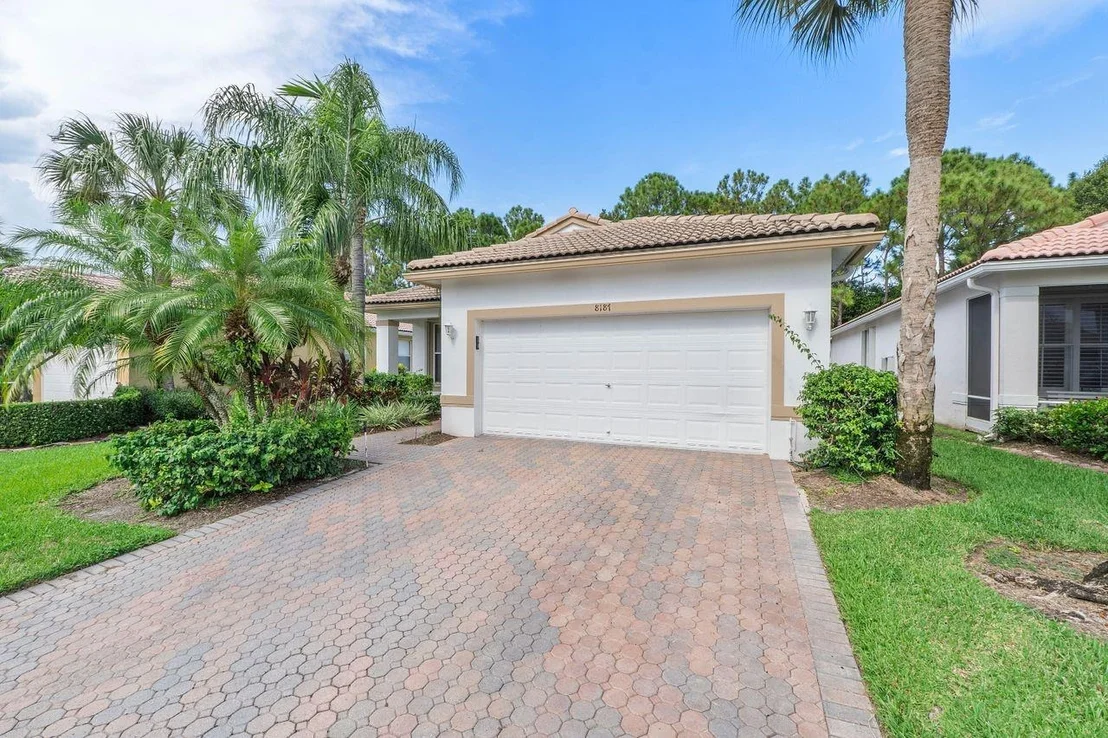 Photo of 8187 Bellafiore Way