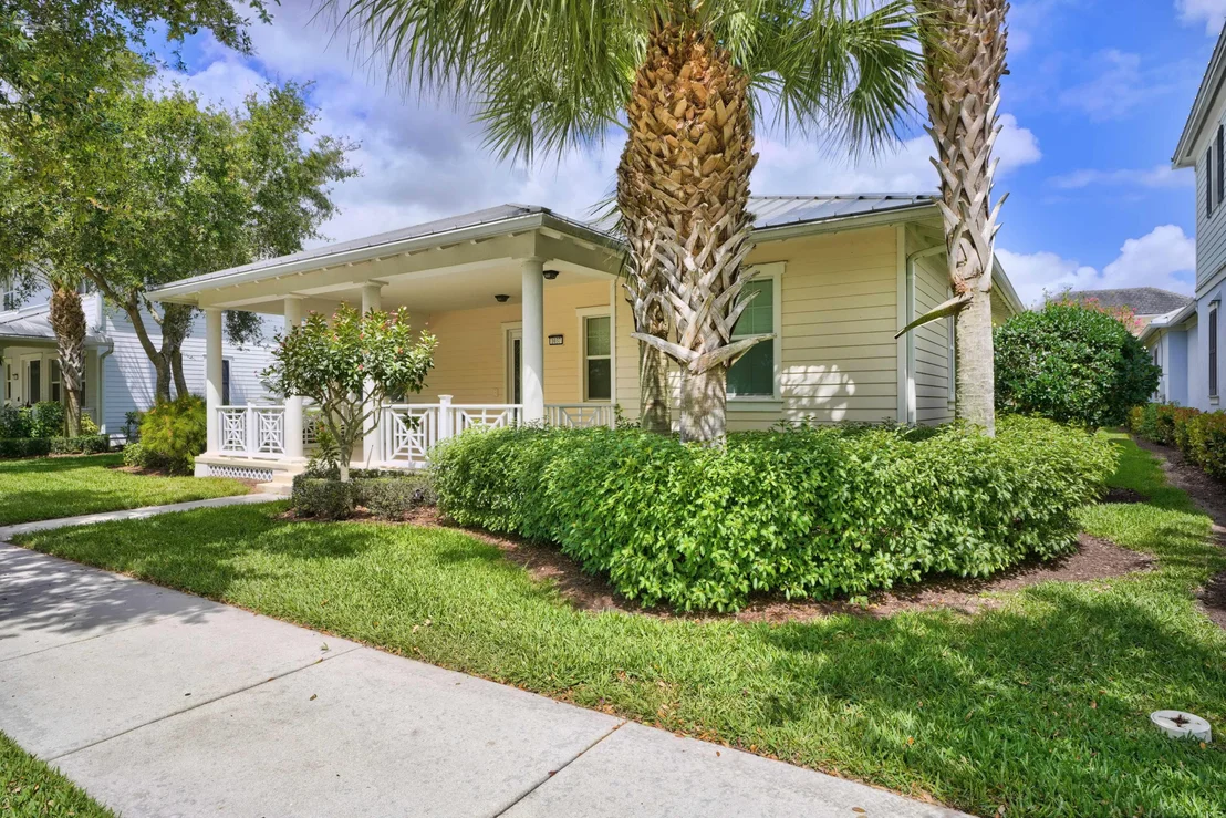 Photo of 1037 Duval Street