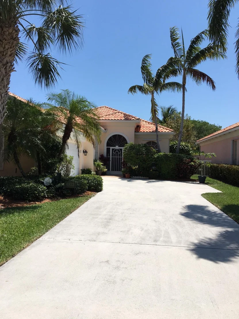 Photo of 4822 Orchard Lane