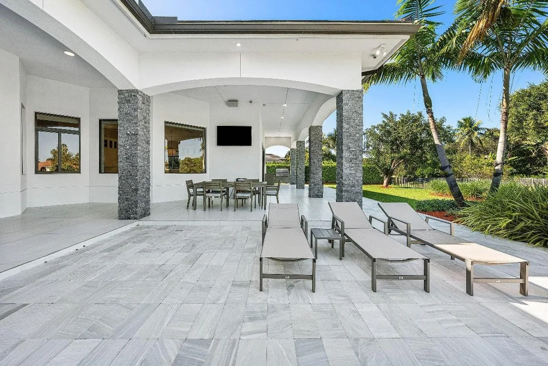 Photo of 6773 Boniello Drive