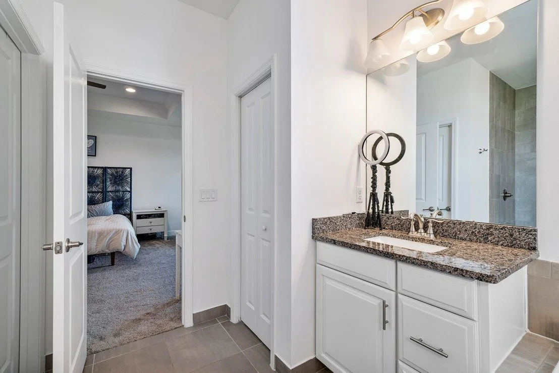Photo of 868 Honey Oak Court
