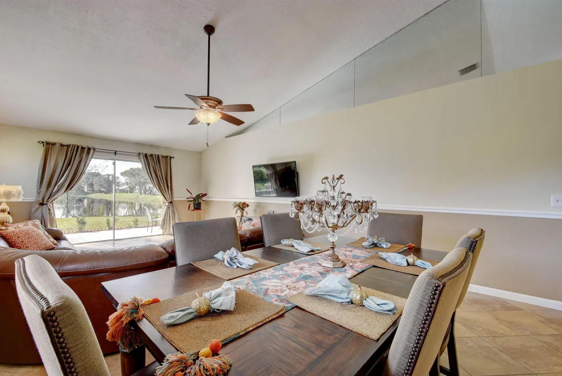 Photo of 1844 Edgewater Drive