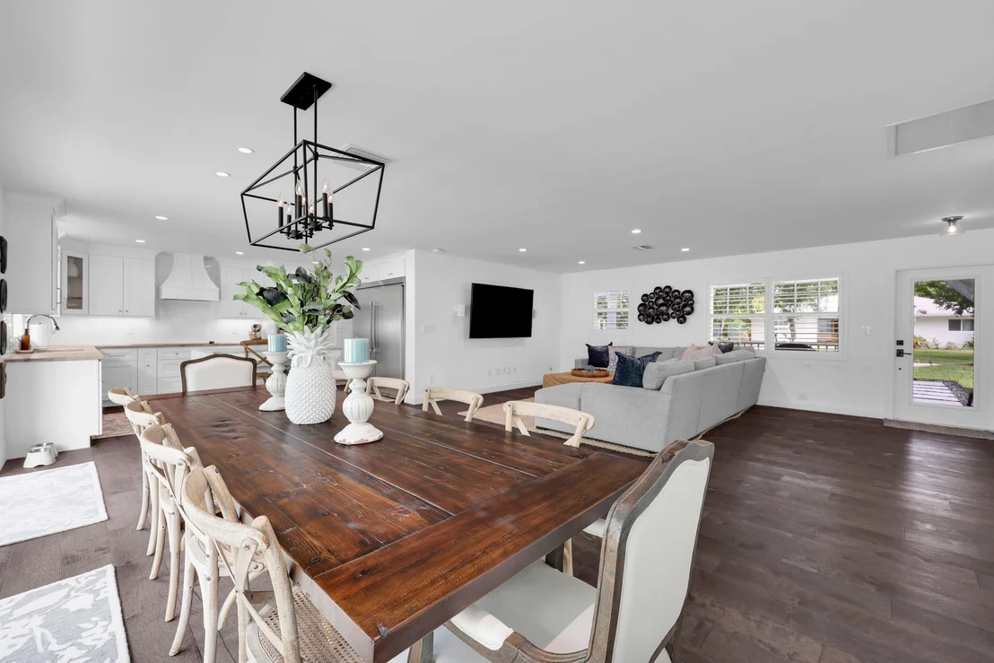 Photo of 8 WINDSOR Road W