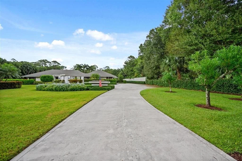Photo of 17750 Alexander Run