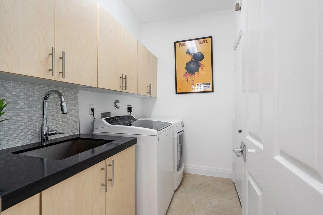 Photo of 8140 Viale Matera