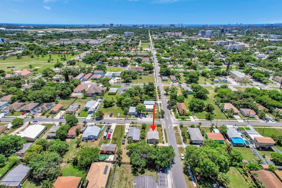 Photo of 601 NW 9th Avenue