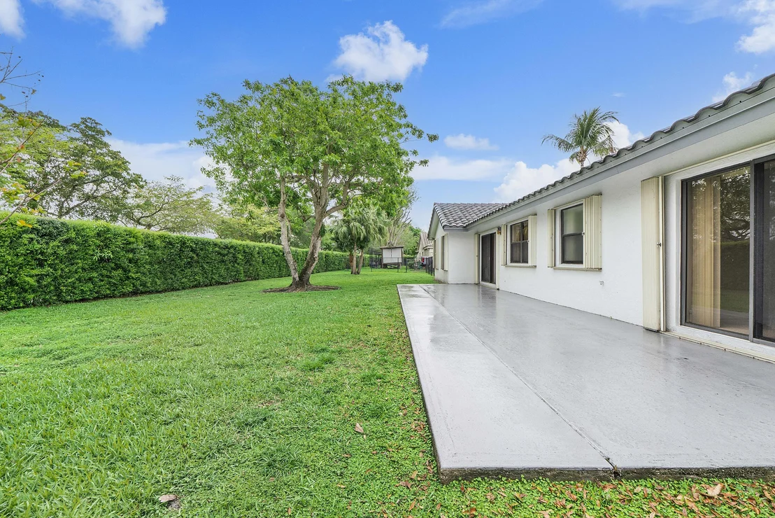 Photo of 9561 N Orchard Circle