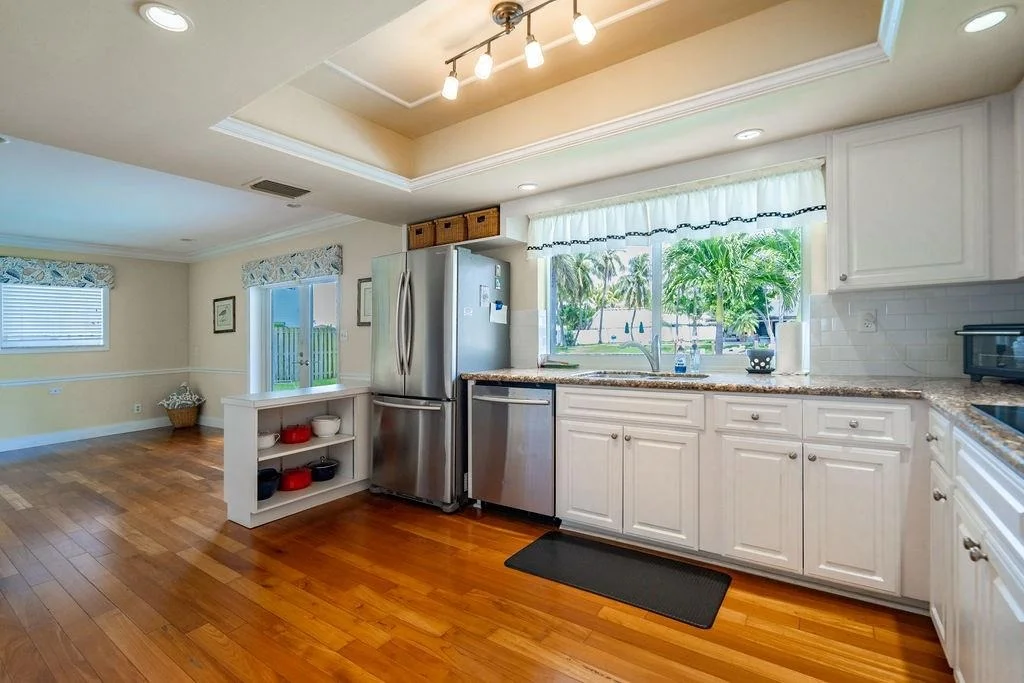 Photo of 571 SE 12th Street