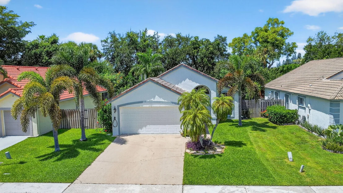 Photo of 1891 Oak Berry Circle