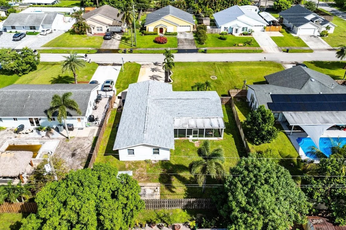 Photo of 7536 Cocoanut Drive
