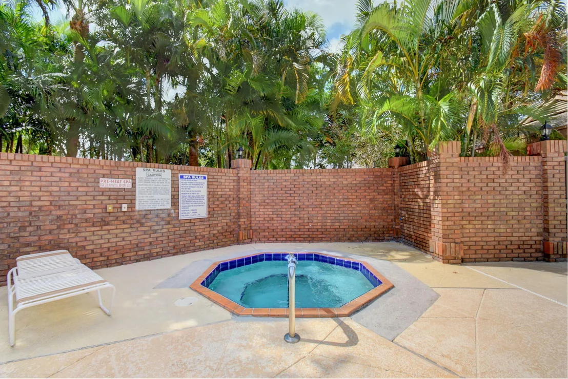 Photo of 120 Paddock Lane