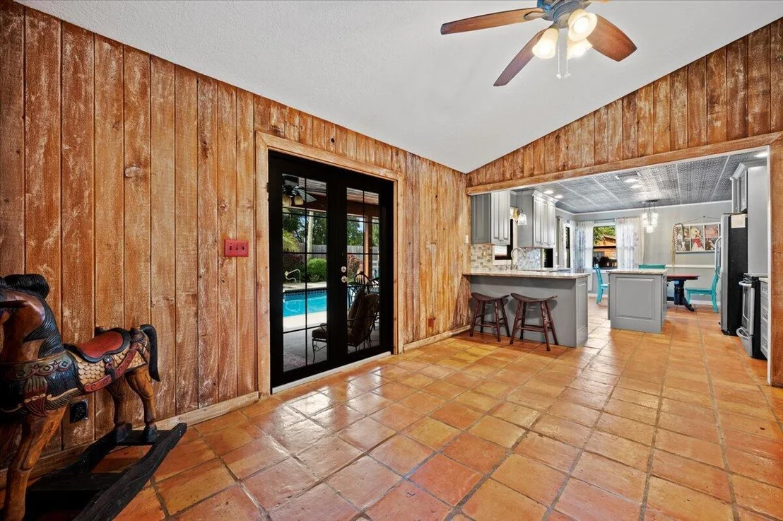 Photo of 2371 147th Drive N