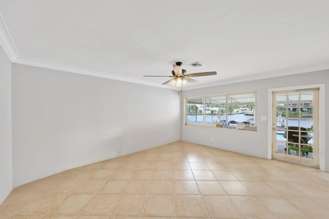 Photo of 442 SE 17th Terrace