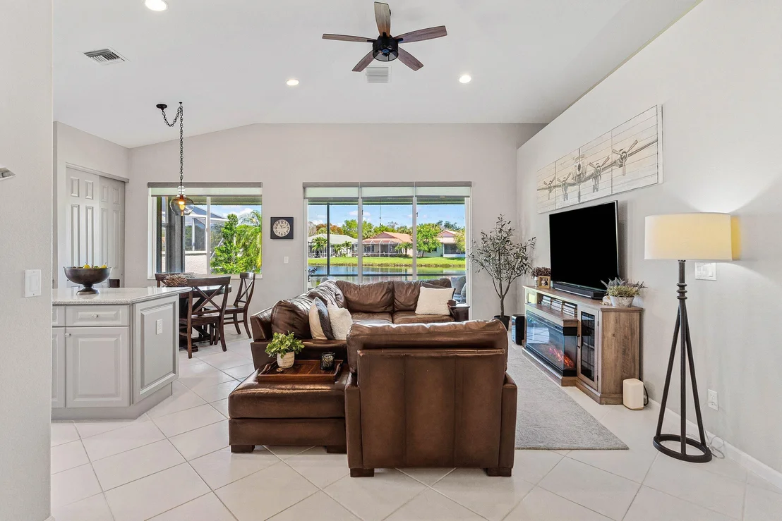 Photo of 9121 Bay Point Circle