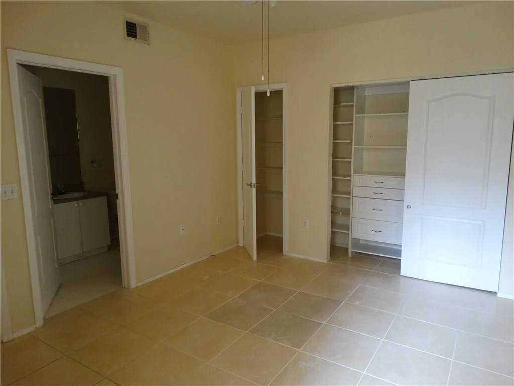 Photo of Unit 708 at 708 Belmont Place
