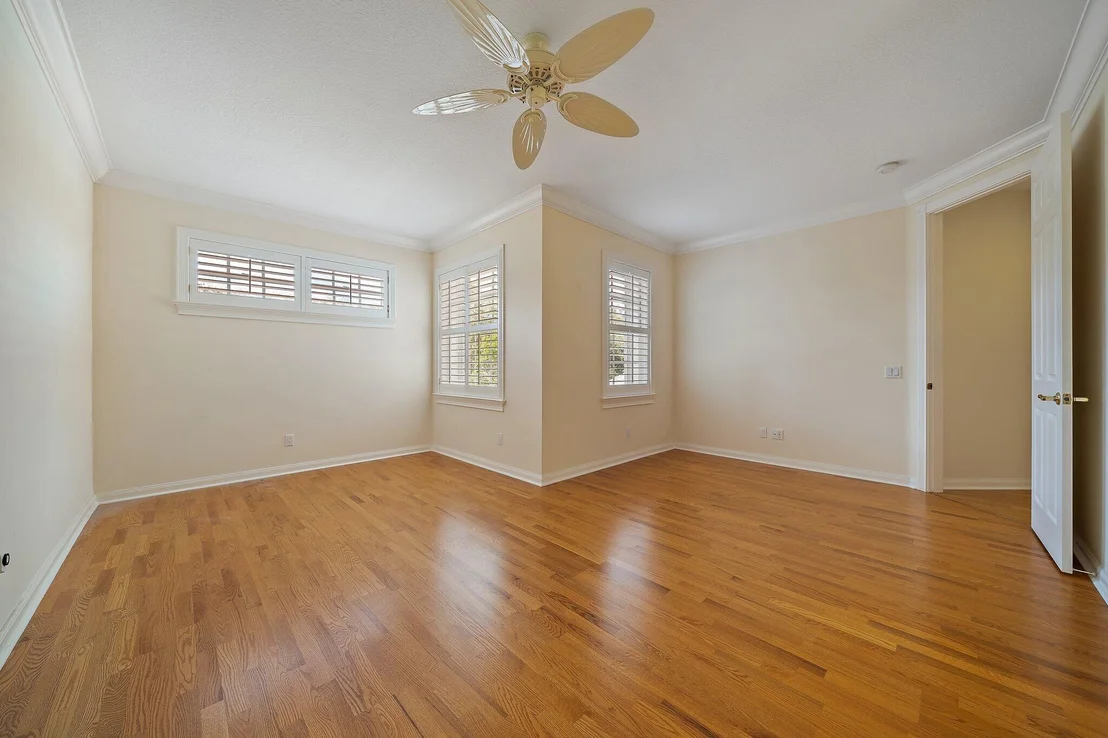 Photo of 129 Barbados Drive