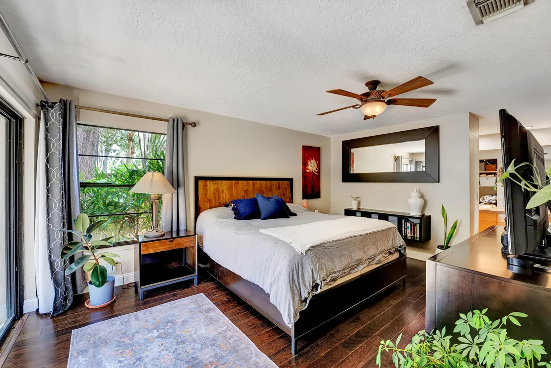 Photo of 6366 Pond Apple Road